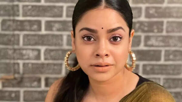 Sumona Chakravarti