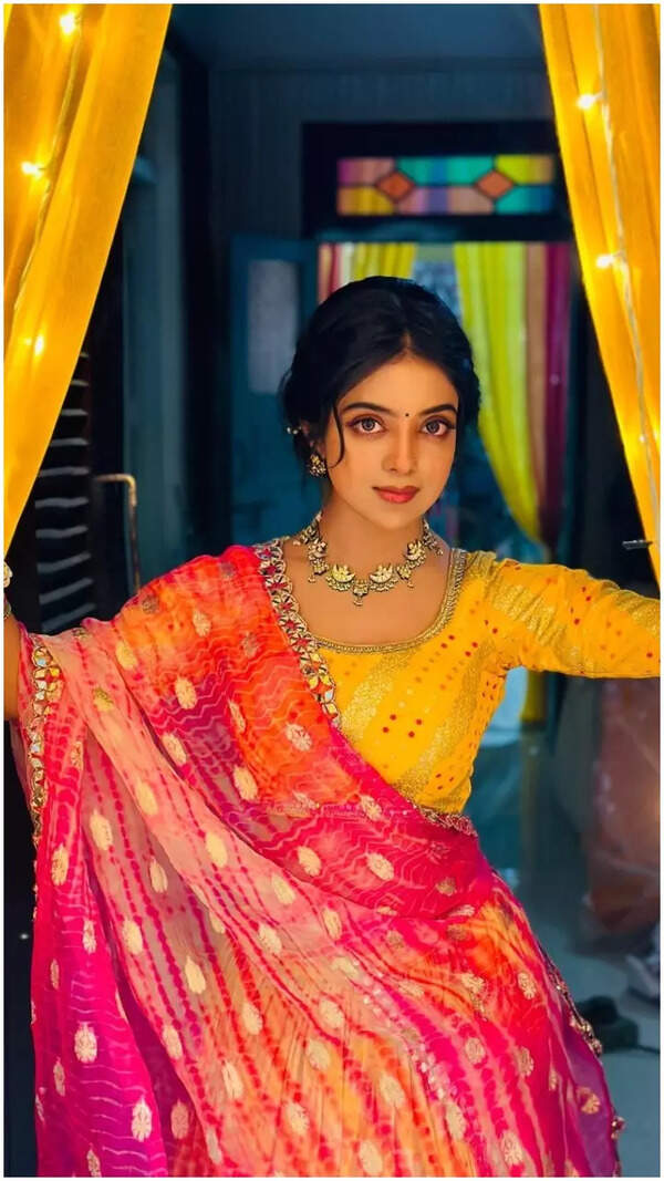 Khushi Dubey
