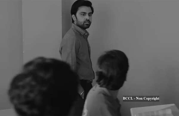 Kota Factory Web Series: Release Date, OTT Platforms, Review, Trailer ...