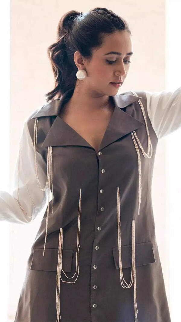 Sanvikaa Stills