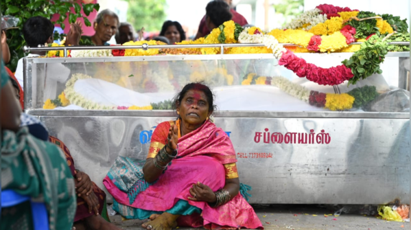 TN assembly pays respect to victims of Kallakurichi hooch tragedy