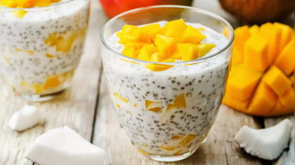Coconut Mango Chia Pudding