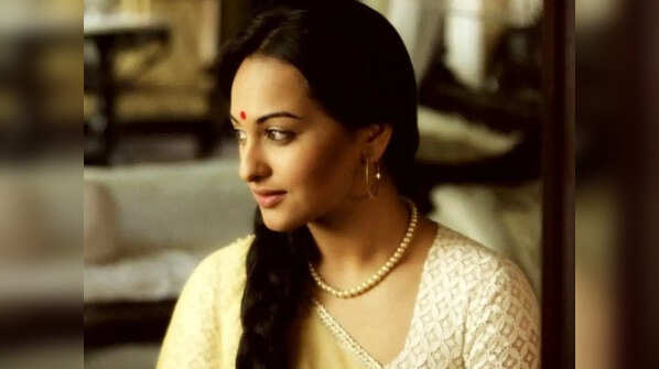Lootera (2013), Pakhi Roy Chaudhary