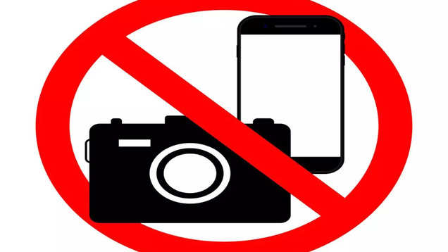 5 popular tourist attractions where photography is banned!