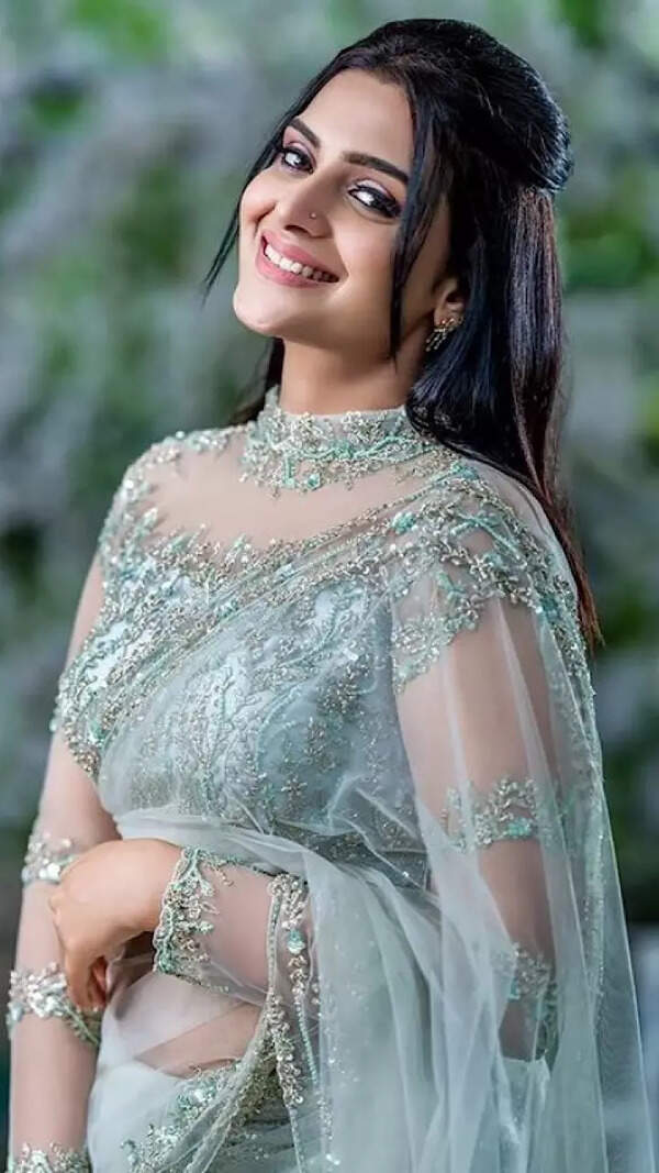 Divya Pillai Stills