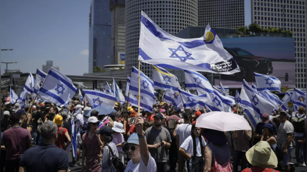 Renewed mediation efforts amid Israeli demonstrations