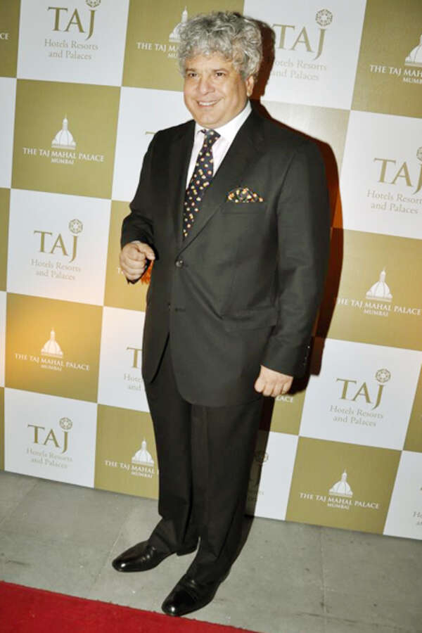 Suhel Seth Photos