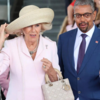 Queen's chatting with Vaughan Gething 