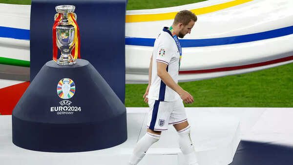 Article image for: Harry Kane's trophy wait goes on after more Euros heartbreak for England