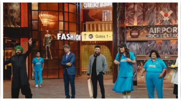 Commentator Sunil Grover Steals The Show With His Performance