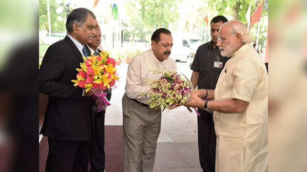 Dr Jitendra Singh