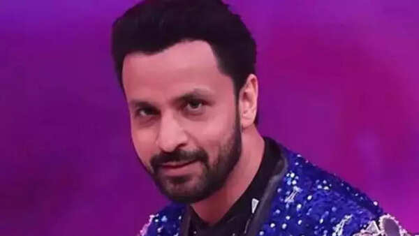 Rajiv Thakur Pictures