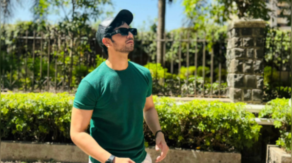 I was stopped by beggars and they called me 'Ishaan sir'