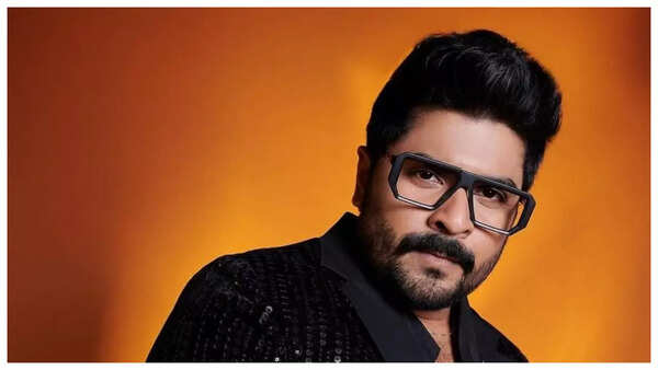 Shubhankar Tawde Images
