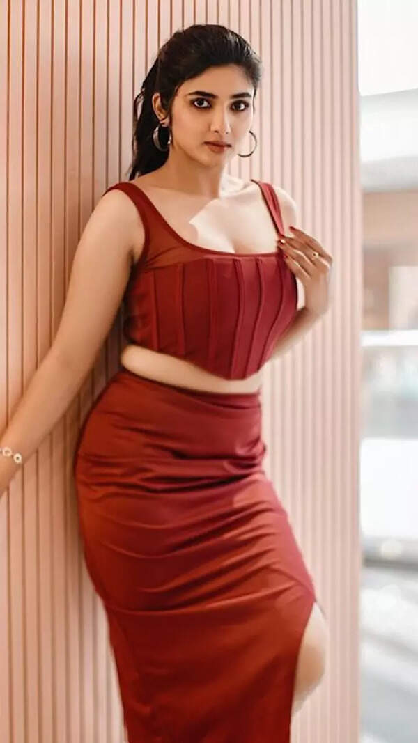 Pragya Nagra Pictures