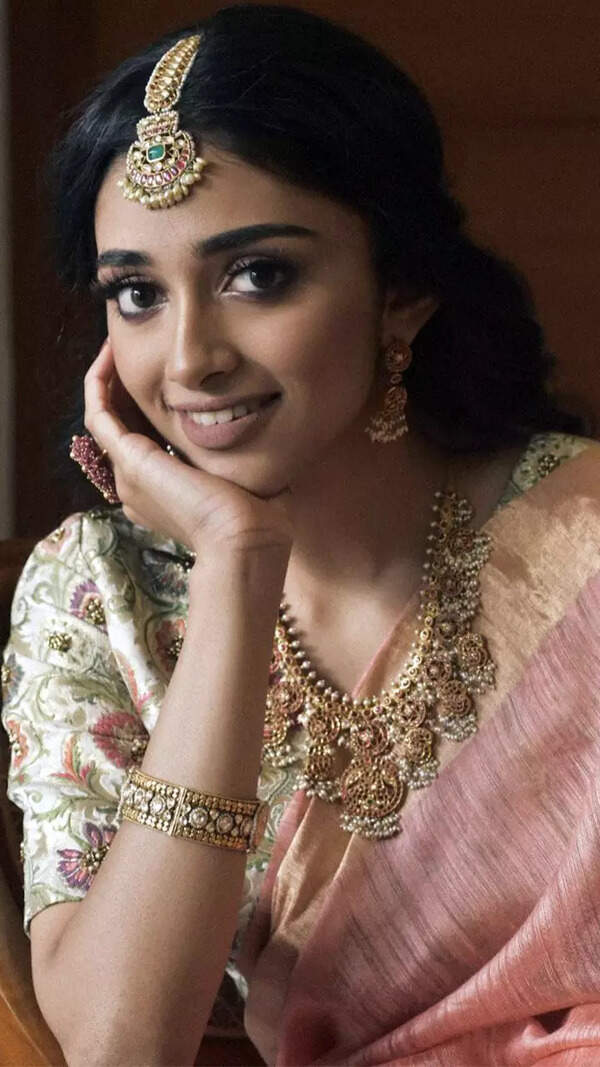 Preity Mukhundhan Wallpapers