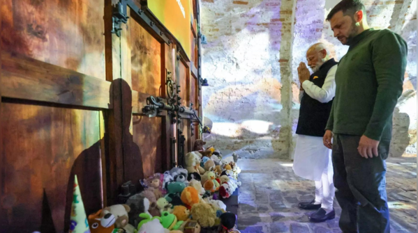 Modi and Zelenskyy pay tribute