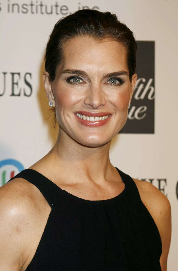 Brooke Shields Stills