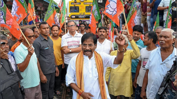 BJP leaders urge residents to join the protest