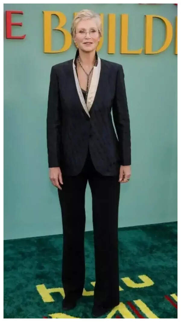 Jane Lynch Photos