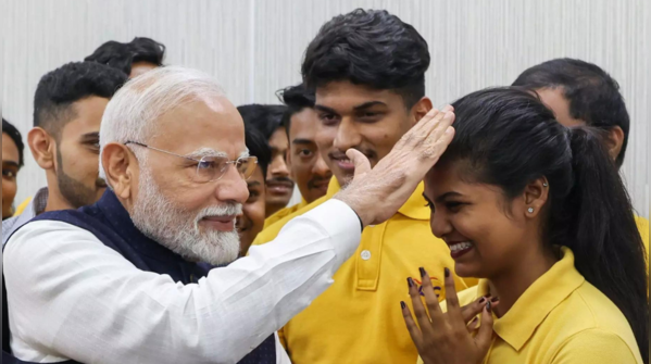 The PM meets interns