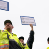 33,000 Boeing machinists halt production
