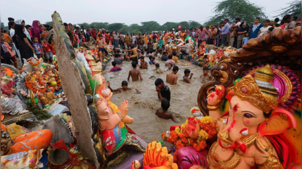 Ganesh Chaturthi spans for 10 days