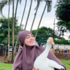 Article image for: The nature and <i class="tbold">animal lover</i>
