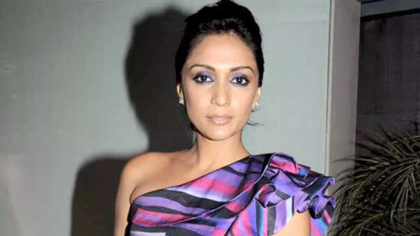Shveta Salve Photos
