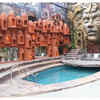 ​Jharokas and Banaras ghat feel