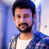 Who is Deepak Dinkar?