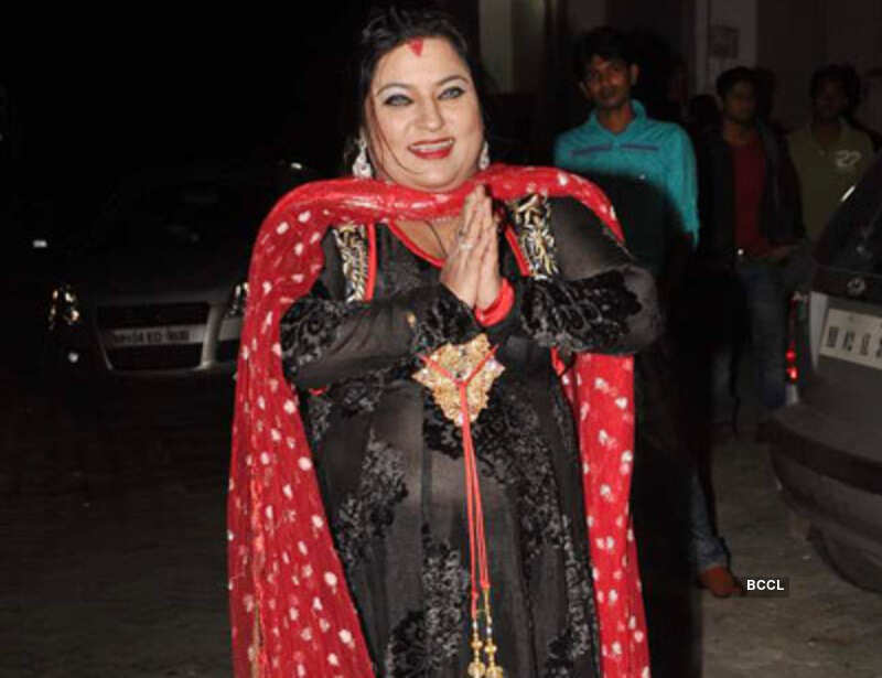 Dolly Bindra gets death threats