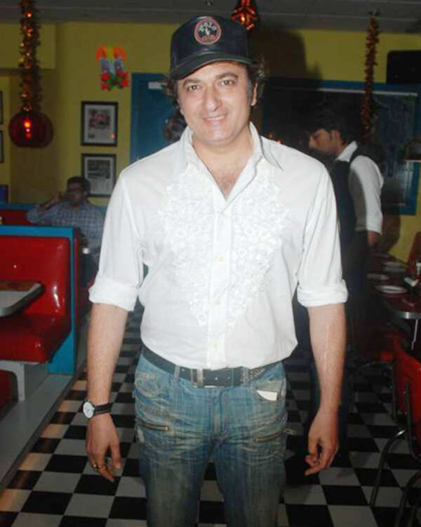 Avinash Wadhavan Images