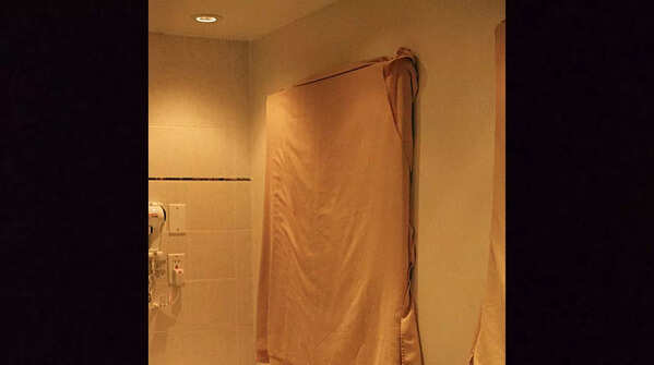 Why it is important to cover a mirror