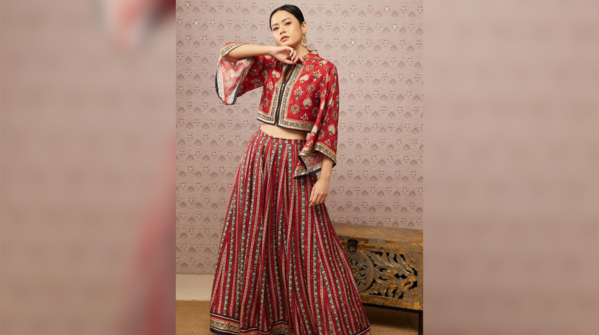 Lehenga choli can be your regal choice