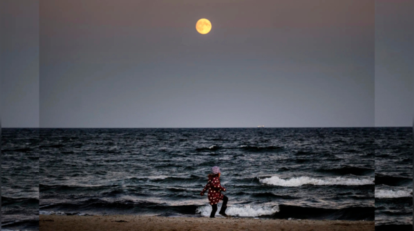 Super Moon illuminating the horizon