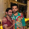 <i class="tbold">shikhar pahariya</i>