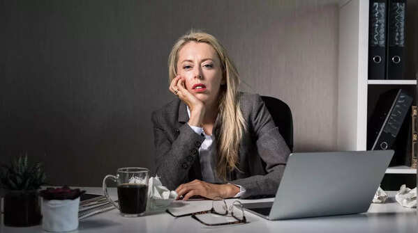Significant signs you need to quit your job