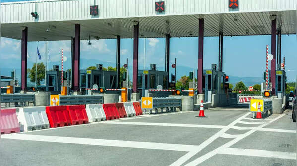 Fake toll plaza scam in Gujarat