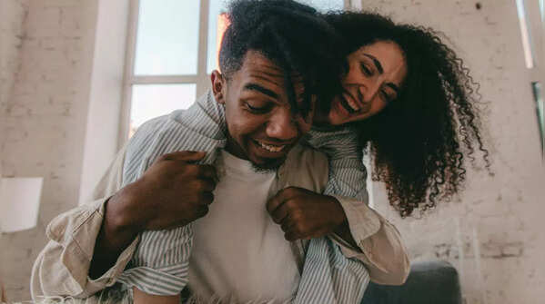 Strengthens the emotional bond