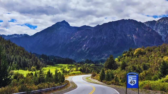 World’s 5 most scenic roads that will take your breath away World’s 5 most scenic roads that will take your breath away