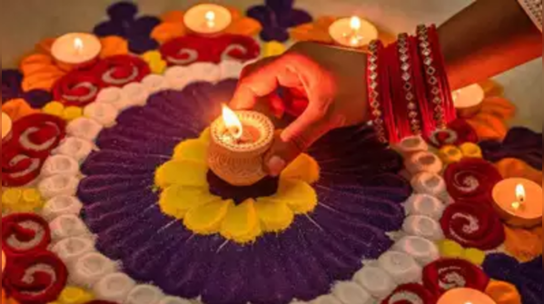 Evening diyas and rangoli