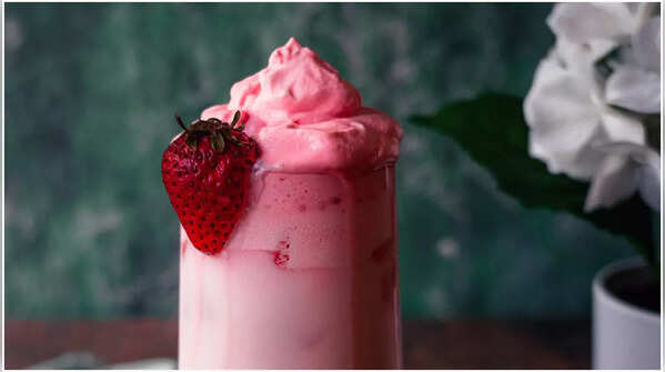 Strawberry Rooh Afza Sharbat
