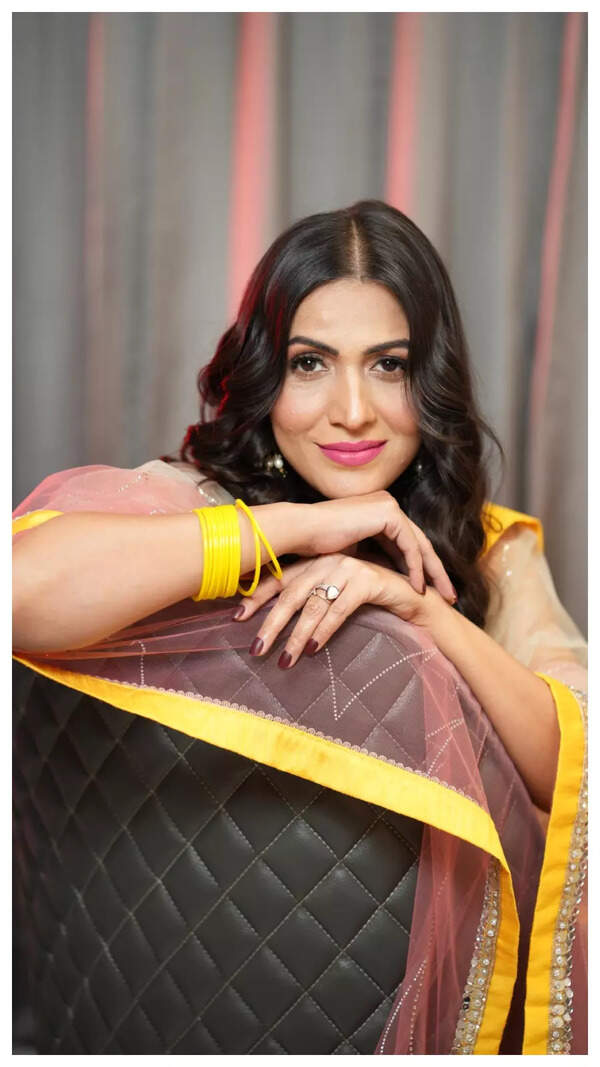 Jonita Doda Photos