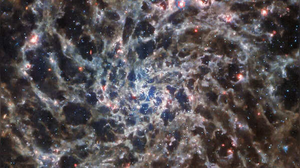 IC 5332