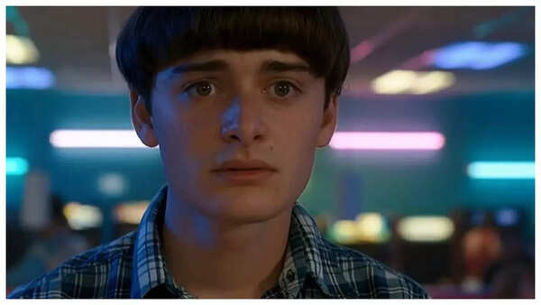 Noah Schnapp Pictures