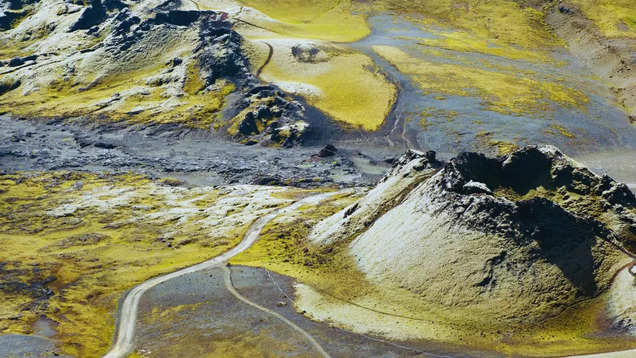 Indonesia’s Mount Lewotobi Laki-Laki volcano continues to spit hot ash; thousands stranded at airports