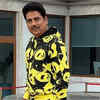 Shailesh Lodha Suffers Severe Leg Injury