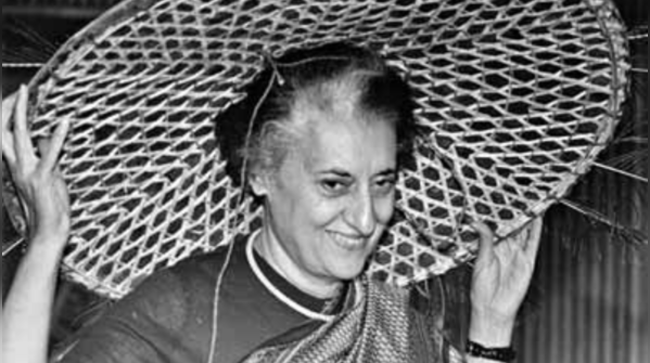 1977: Janata Party united to dethrone Indira