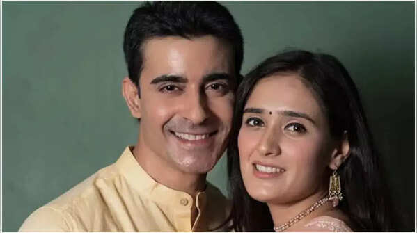 Gautam Rode-Pankhuri Awasthy